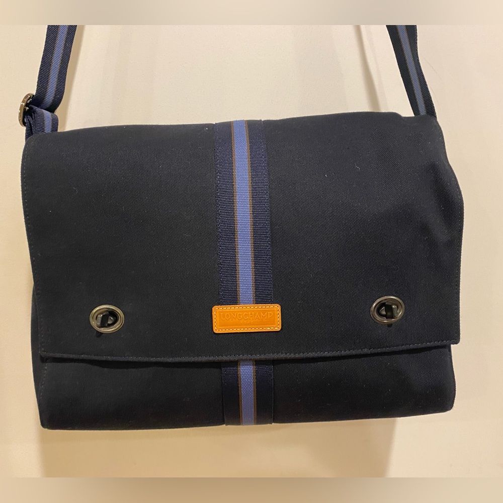 Brand new Lonchamp navy messenger bag